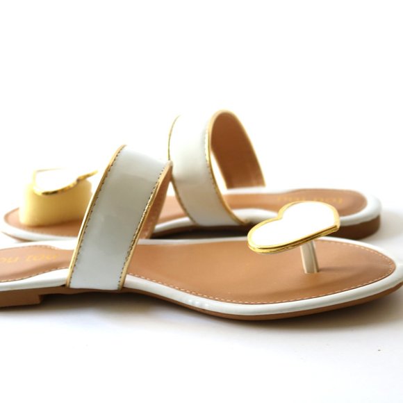 Tou Tou Sweetheart Sandals - Picture 6 of 8
